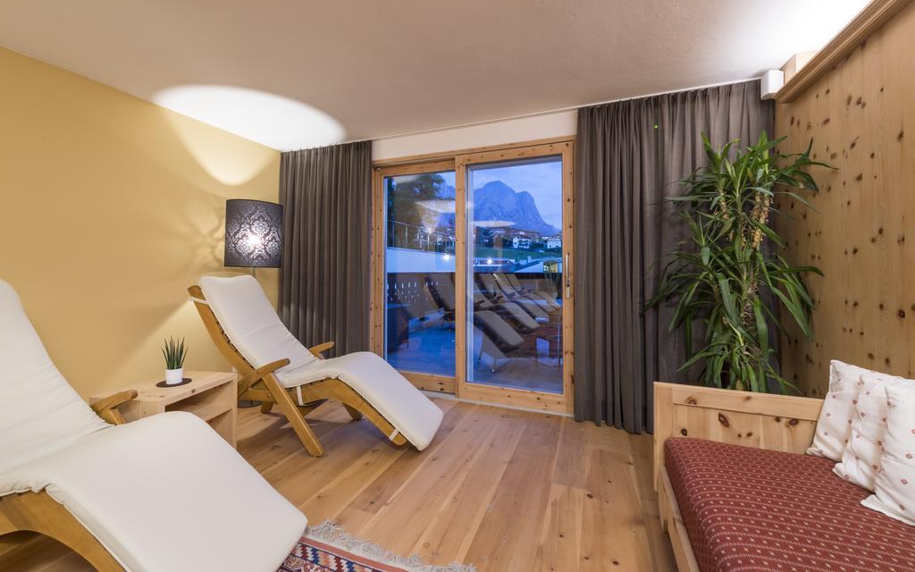 Hotel Villa Kastelruth Luaran gambar